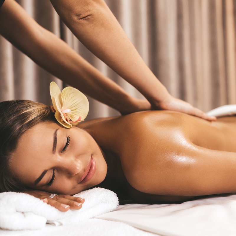 Massage californien pour être mieux dans son corps • Blue Azur Massage & Spa