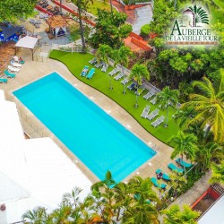 Vacances à prix soleil pour 2 avec petit-déjeuner • Auberge de la vieille tour