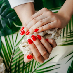 copy of Massage du corps, soin visage et pose de vernis semi permanent pour la Saint Valentin • Lys et Orchidée