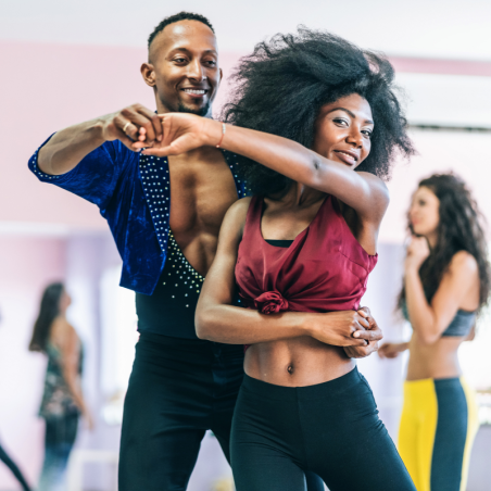 Initiation Danse à domicile ou au travail, bachata et kizomba, un beau cadeau • Voyage Bien-être -2